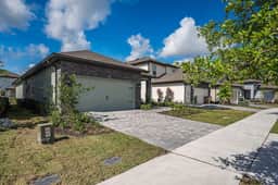New Elegant House Gateaway - Close to Parks