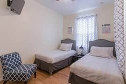 5 Miles to Disney · Resort Pool · 3 Bed/3 Bath - Image 4