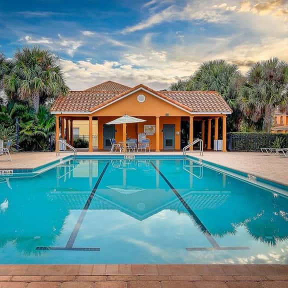5 Miles to Disney · Resort Pool · 3 Bed/3 Bath - Image 1