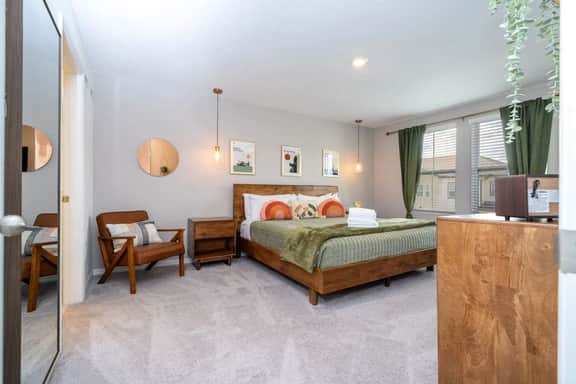 3BR Game Room Home - 20min Disney + Pool