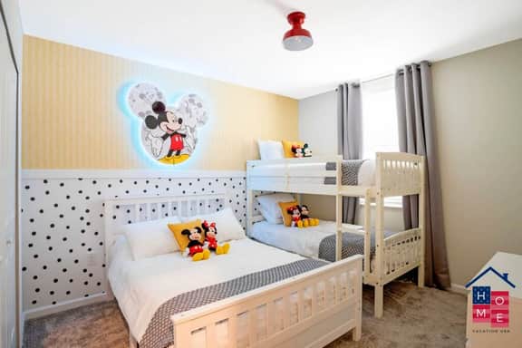 Resort Condo in Orlando: Cozy Retreat with Lazy River & Kids' Water Park Near Disney