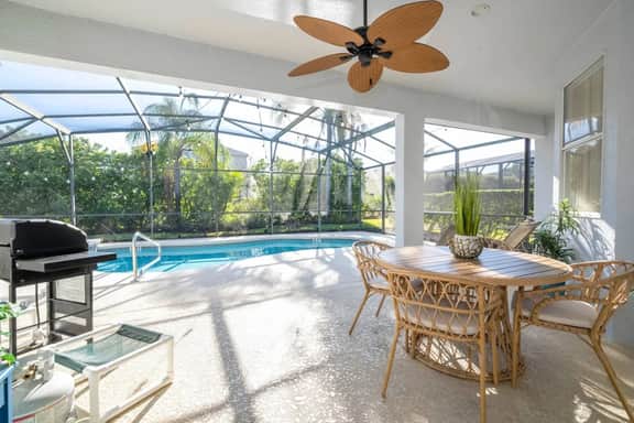 Bright 5BR Family Villa w/ Private Pool - Image 4